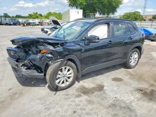 TOYOTA COROLLA CROSS LE