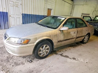 TOYOTA CAMRY LE V6