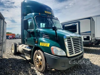 FREIGHTLINER CASCADIA 113