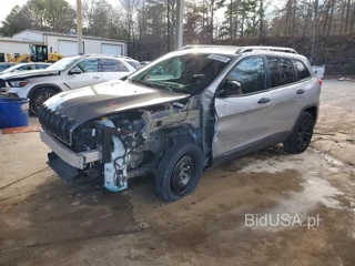 JEEP CHEROKEE SPORT