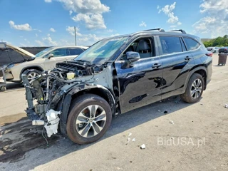 TOYOTA HIGHLANDER XLE