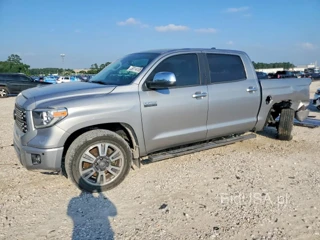 TOYOTA TUNDRA PLATINUM