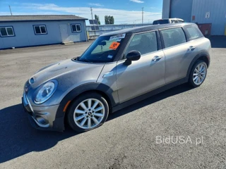 MINI COOPER S CLUBMAN