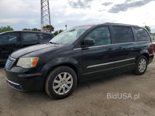 CHRYSLER TOWN & COUNTRY TOURING