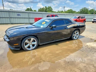 DODGE CHALLENGER SXT