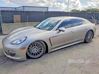 PORSCHE PANAMERA S HYBRID