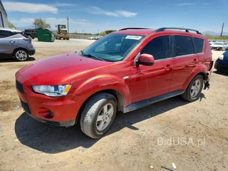 MITSUBISHI OUTLANDER ES