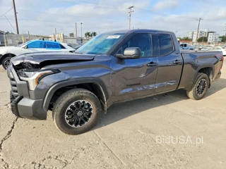 TOYOTA TUNDRA SR5