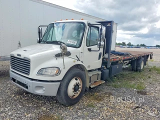FREIGHTLINER M2 106 MEDIUM DUTY