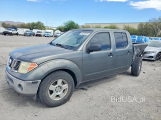 NISSAN FRONTIER SE