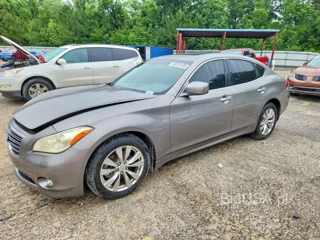 INFINITI M37 BASE