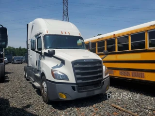 FREIGHTLINER CASCADIA