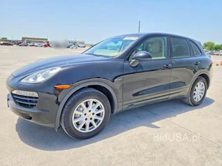 PORSCHE CAYENNE S HYBRID