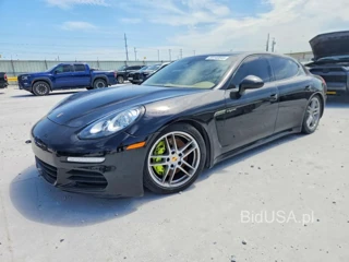 PORSCHE PANAMERA SE HYBRID