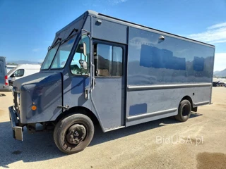 FREIGHTLINER CHASSIS M LINE WALK-IN VAN