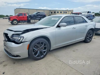 CHRYSLER 300 S