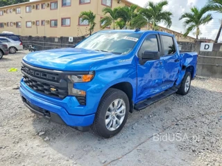 CHEVROLET SILVERADO C1500 CUSTOM