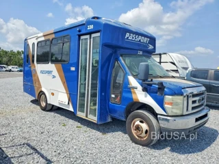 FORD E450