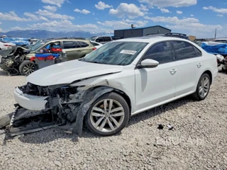 VOLKSWAGEN PASSAT WOLFSBURG