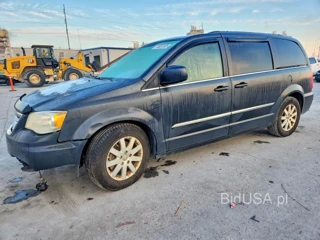 CHRYSLER TOWN & COUNTRY TOURING