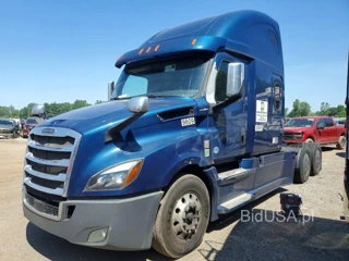 FREIGHTLINER CASCADIA 126
