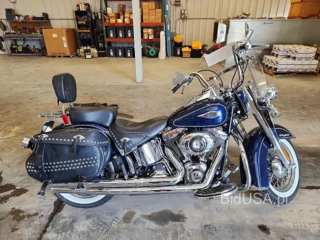 HARLEY-DAVIDSON FLSTC HERITAGE SOFTAIL CLASSIC