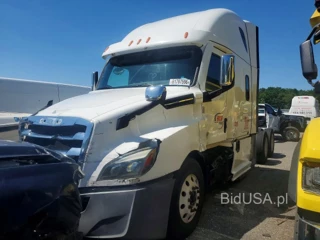 FREIGHTLINER CASCADIA 126