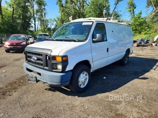 FORD ECONOLINE E250 VAN