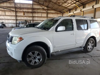 NISSAN PATHFINDER XE