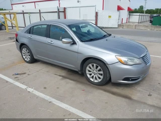 CHRYSLER CHRYSLER 200 LIMITED