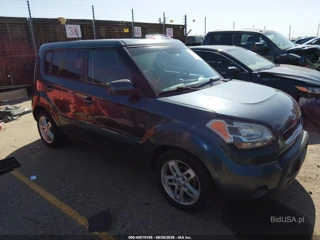 KIA KIA SOUL +
