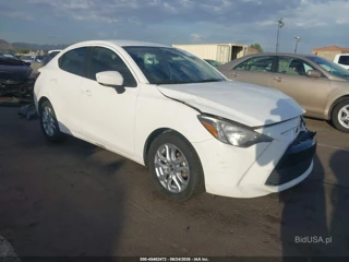 TOYOTA TOYOTA YARIS IA