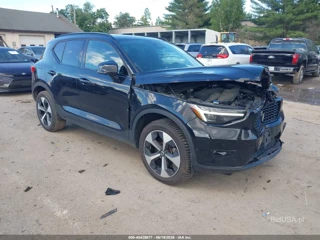 VOLVO VOLVO XC40 B5 PLUS DARK THEME