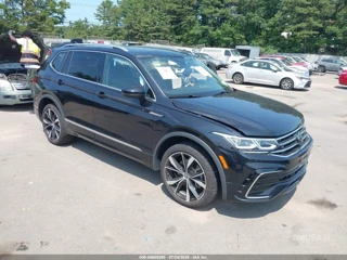 VOLKSWAGEN VOLKSWAGEN TIGUAN 2.0T SEL R-LINE