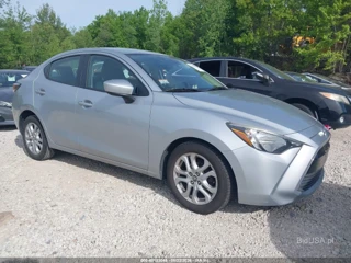 TOYOTA TOYOTA YARIS IA