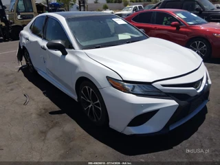 TOYOTA TOYOTA CAMRY XSE/XLE