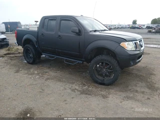 NISSAN NISSAN FRONTIER SV