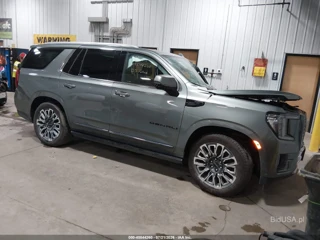 GMC YUKON 4WD DENALI ULTIMATE