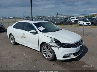 VOLKSWAGEN VOLKSWAGEN PASSAT 2.0T SE
