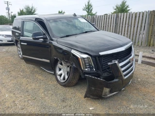 CADILLAC CADILLAC ESCALADE ESV LUXURY