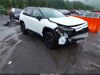 TOYOTA TOYOTA RAV4 HYBRID XSE