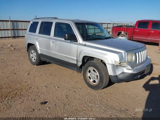 JEEP JEEP PATRIOT SPORT