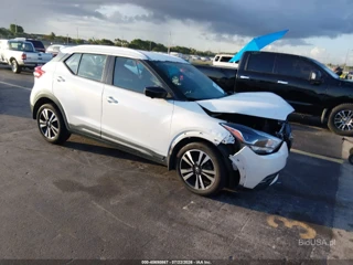 NISSAN NISSAN KICKS SR
