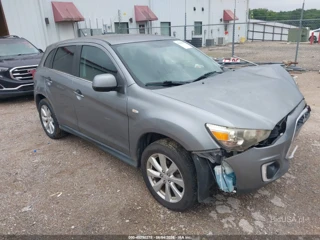 MITSUBISHI MITSUBISHI OUTLANDER SPORT SE