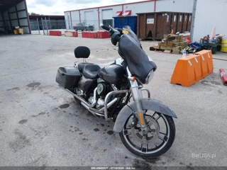 HARLEY-DAVIDSON HARLEY-DAVIDSON FLHX STREET GLIDE