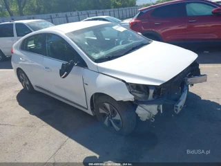HYUNDAI HYUNDAI IONIQ HYBRID SEL