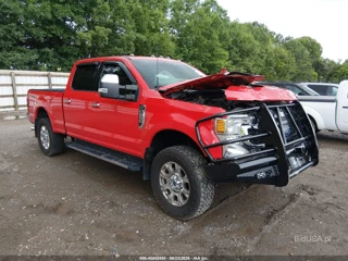 FORD FORD F-250 LARIAT