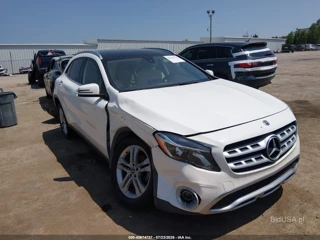 MERCEDES-BENZ MERCEDES-BENZ GLA 250 4MATIC