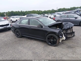 VOLKSWAGEN VOLKSWAGEN PASSAT 2.0T SE
