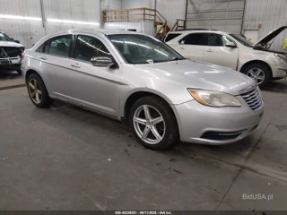 CHRYSLER CHRYSLER 200 TOURING